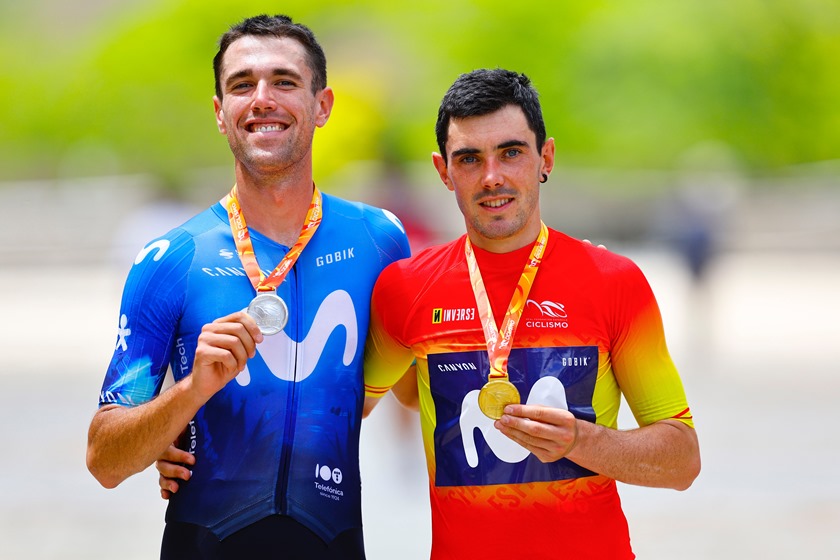 Алекс Аранбуру завоевал майку чемпиона Испании по велоспорту