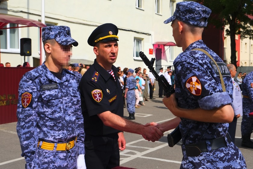 В Калининграде новобранцы полка Росгвардии приняли присягу