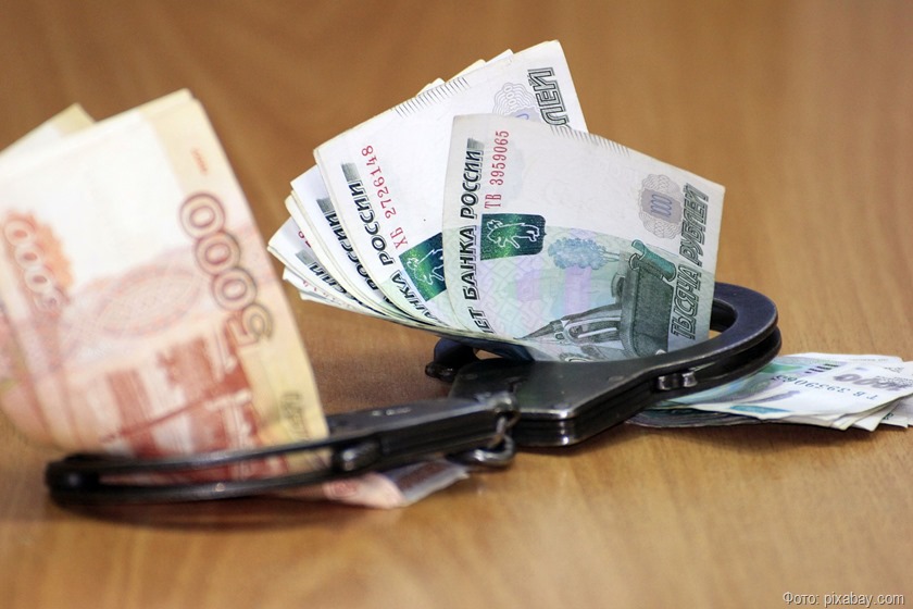 Житель Калининграда потерял почти 700 тысяч рублей из-за лжеброкера