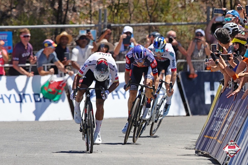 Джонатан Нарваес одержал победу на пятом этапе Tour Down Under