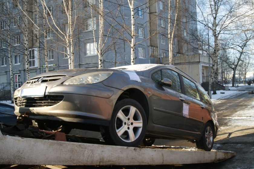 В Петербурге изъято восемь автомобилей за нарушение правил временного ввоза