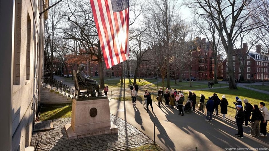 Конфликт Гарварда с администрацией Трампа: суть спора и последствия