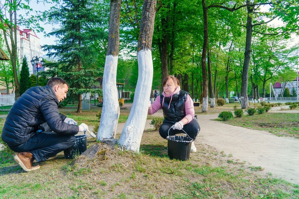 Жители Калининградской области вышли на субботники Жители Калининградской области вышли на субботники