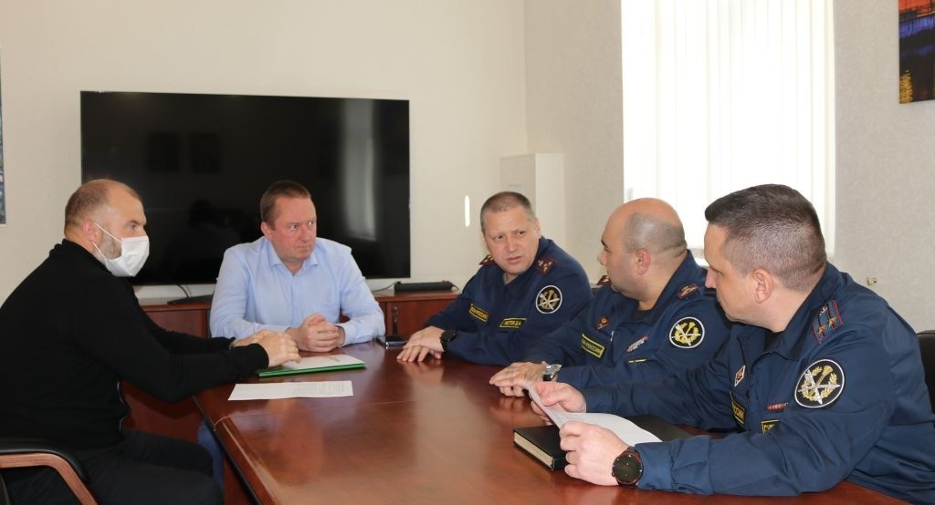 УФСИН и мэрия Калининграда договорились о совместных проектах по снабжению города УФСИН и мэрия Калининграда договорились о совместных проектах по снабжению города