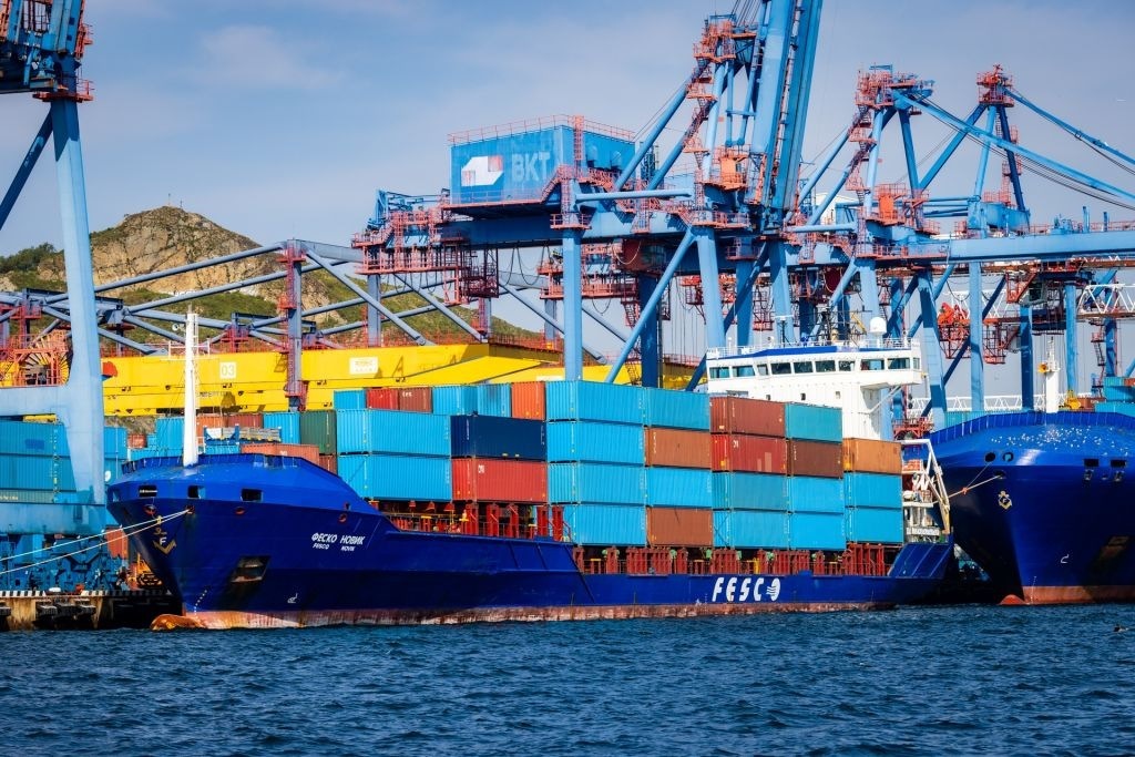 FESCO поставила второй контейнеровоз на линию между Санкт-Петербургом и Калининградом