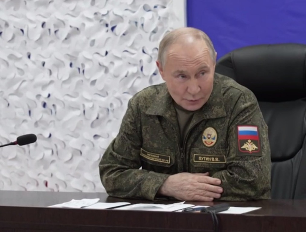 Путин: украинское руководство «сидит на золотых горшках» и не думает о судьбе страны