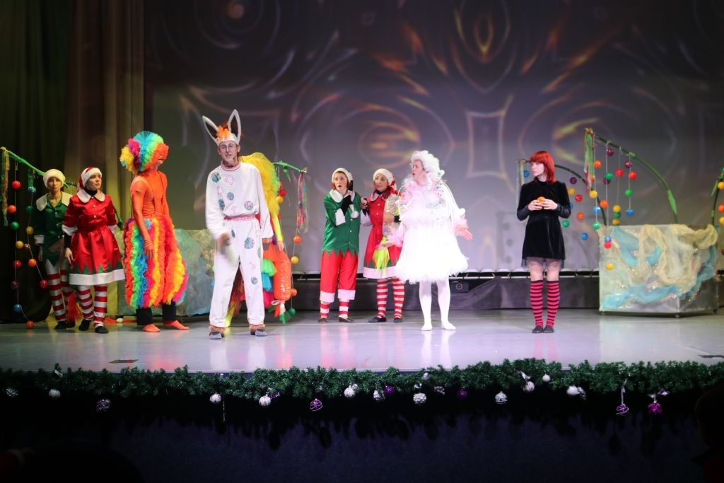 В Гурьевске для детей сотрудников УФСИН устроили новогодний бой с &laquo;мистером Гаджетом&raquo;