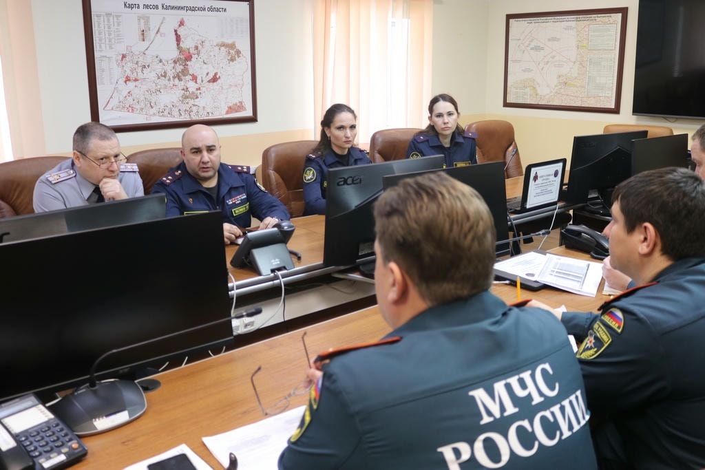 УФСИН и МЧС обсудили сотрудничество по поставке продукции исправительных учреждений