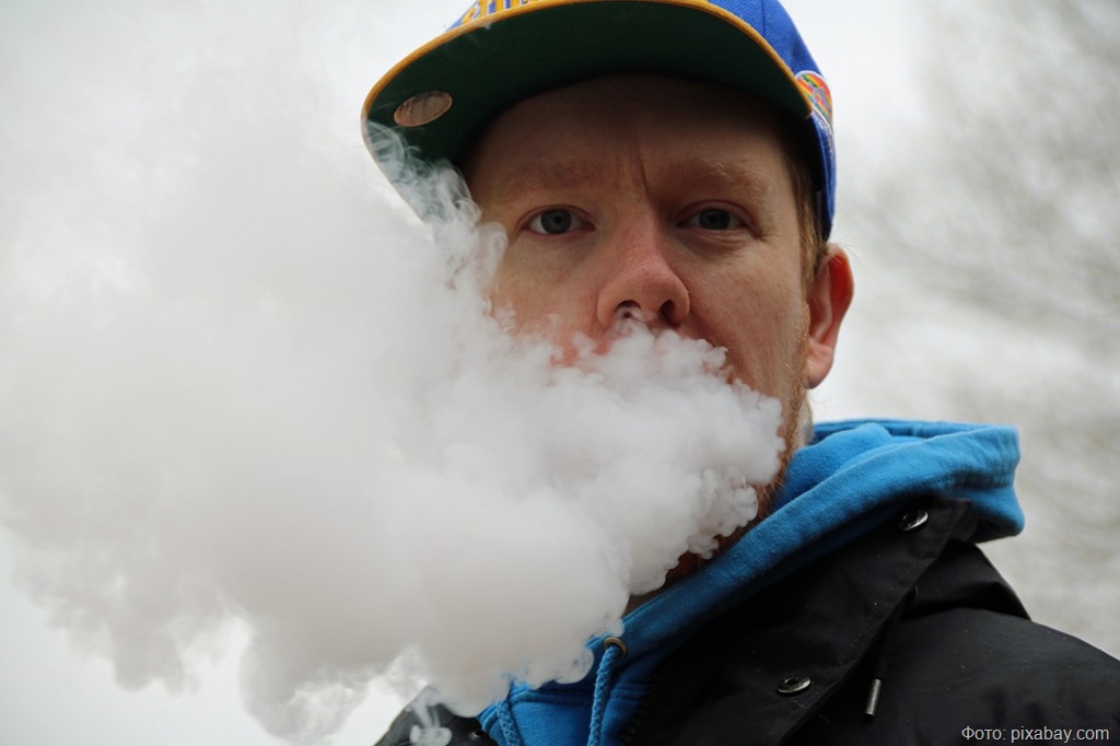 В петербургском парламенте создали рабочую группу для полного запрета вейпов В петербургском парламенте создали рабочую группу для полного запрета вейпов