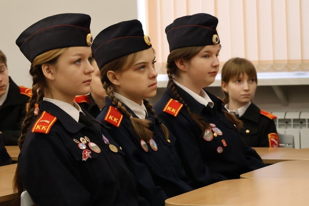 Кадеты УФСИН посетили выставку «Весна Победы» в Черняховске Кадеты УФСИН посетили выставку «Весна Победы» в Черняховске