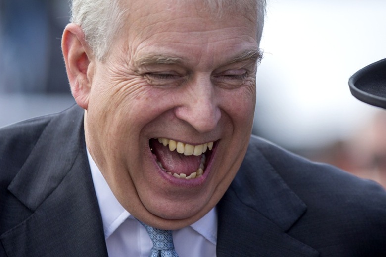 Британского принца Эндрю задержали по делу о шпионаже в день его 66-летия