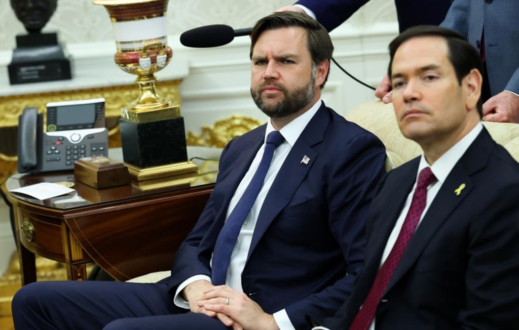 Раскол в команде Трампа: Рубио и Вэнс борются за место преемника, спонсоры выбирают госсекретаря